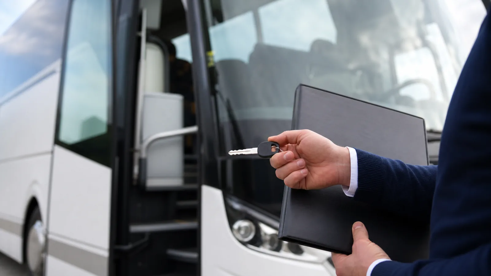 Skillnaden mellan D-körkort och YKB Person